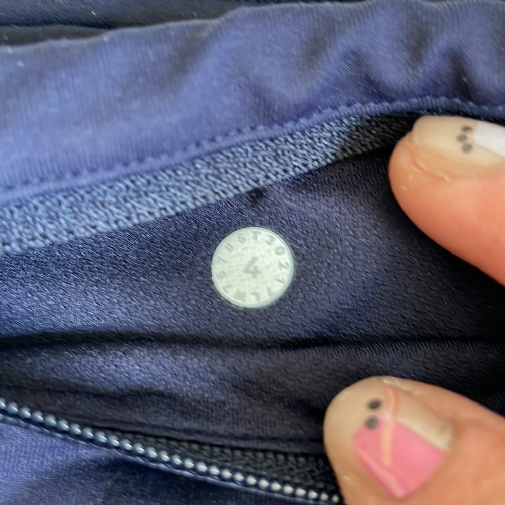 🧞‍♂️Lululemon Shorts🧞‍♂️ - Picture 8 of 8